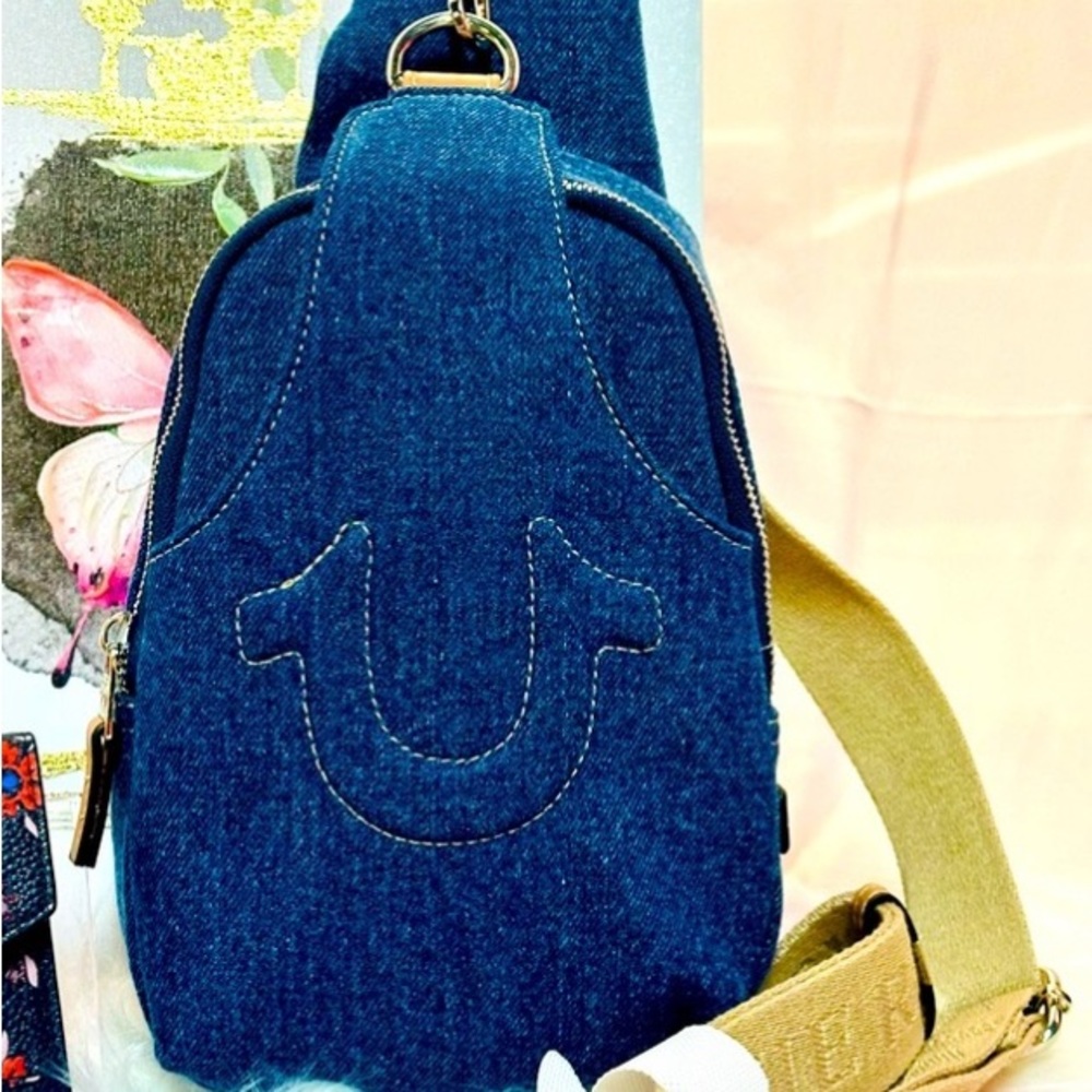 COPY - TRUE RELIGION DENIM SLING / CROSSBODY BAG - TRAVEL BACKPACK - NWT